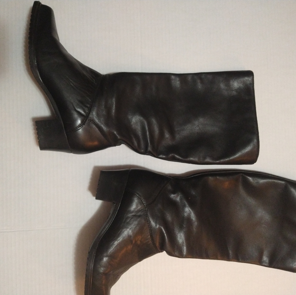 Henri Pierre Black Boots